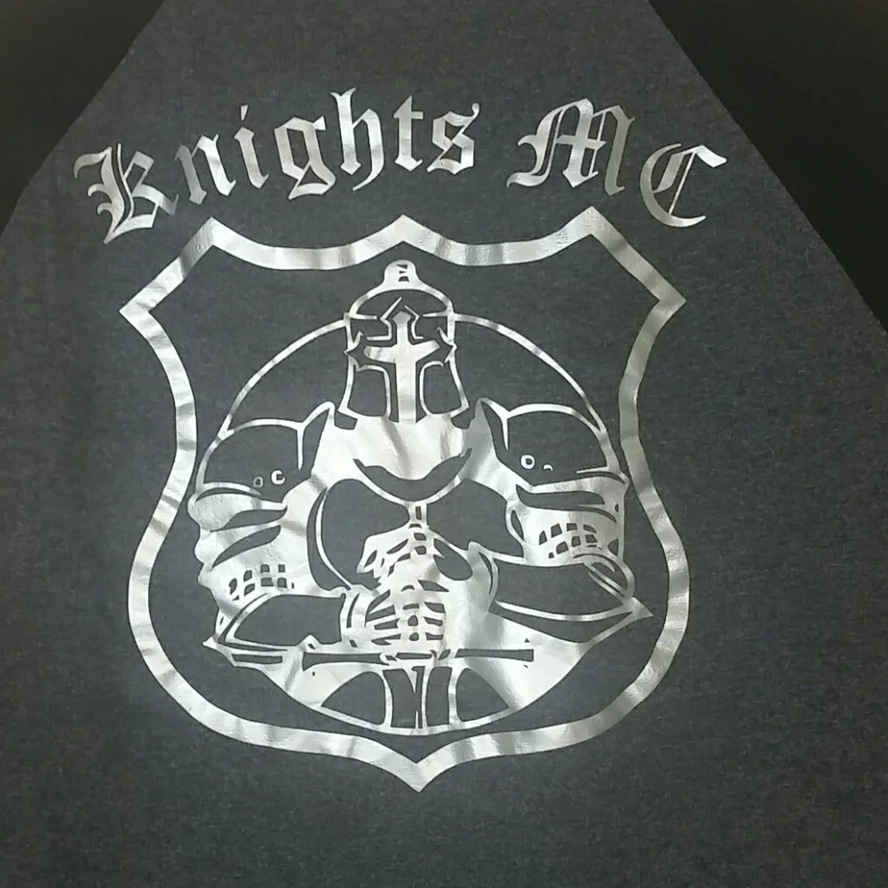 T-shirt top long sleeve black Knights MC Crest graphic